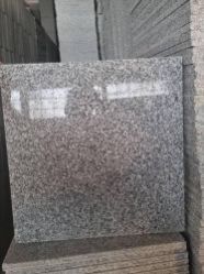 كرانيت مرواريد مشهد  60 * 60